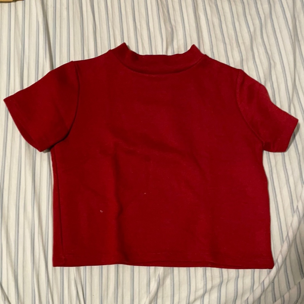 red crop top